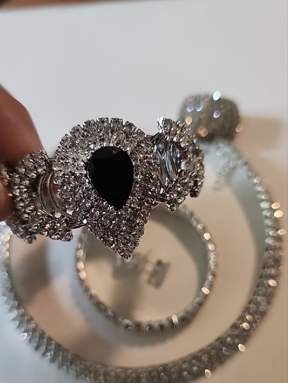Sparkling Rinestone Jewelry SET - Picture 4 of 7